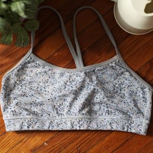 Lululemon Bra Size 8 - No Padding